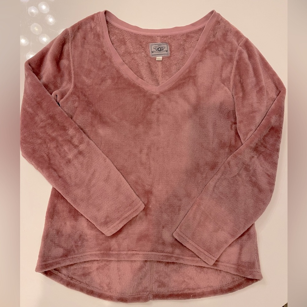 UGG Sweater, Size M